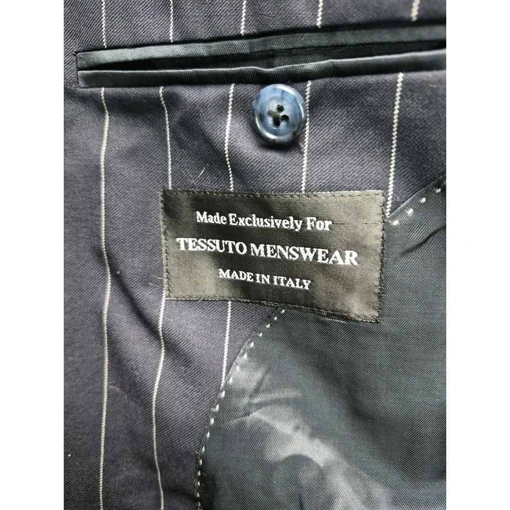 Tessuto Mens Super 110s Wool Sport Coat 44L Navy Stripe Italy 3 Button W806
